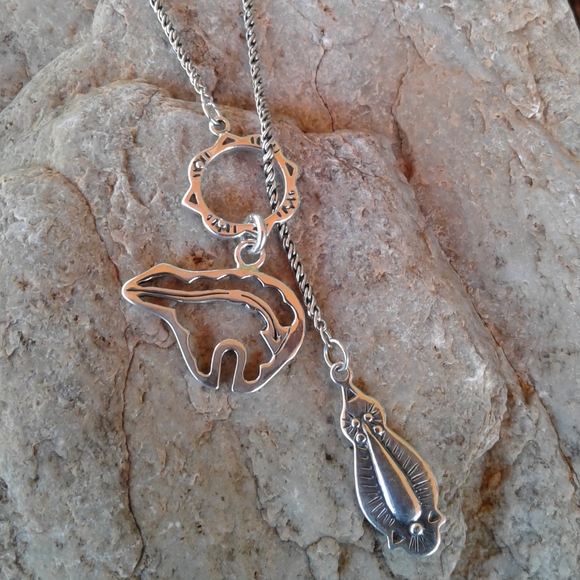 Sterling Silver Bear Fetish Lariat NECKLACE - Picture 5 of 5